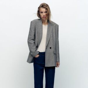 ZARA OVERSIZED BLAZER